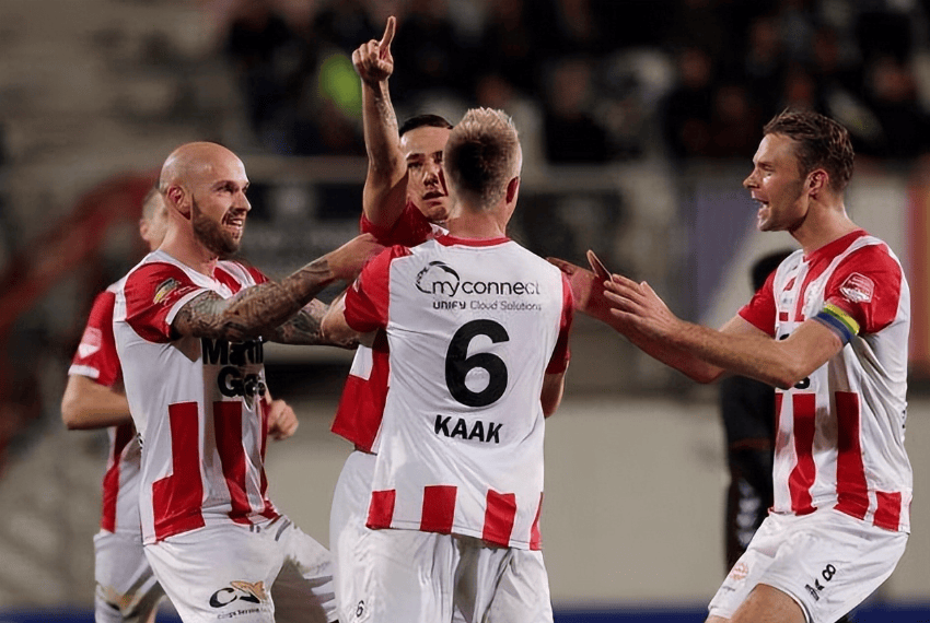 他完全有机 他完全有机