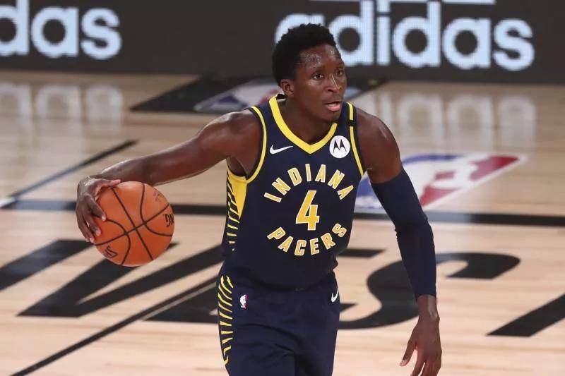 罗宾逊在 罗宾逊在